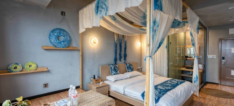 归来湖畔美宿(黔东南丹寨县万达小镇店)图片