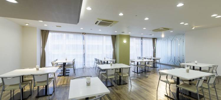 新大阪贝斯特韦斯特舒适精选酒店(SureStay Plus Hotel by Best Western Shin-Osaka)图片