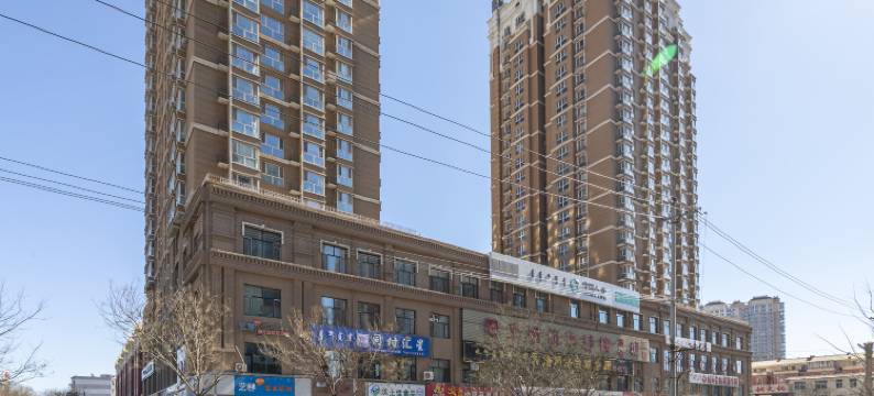 巴彦淖尔云来五洲酒店图片