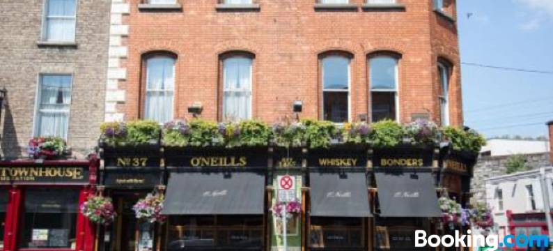 欧尼尔斯维多利亚酒吧及联排别墅酒店(O'Neills Victorian Pub & Townhouse)图片
