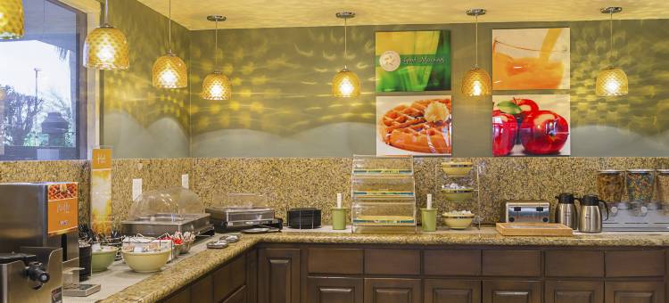 Quality Inn Phoenix North I-17图片