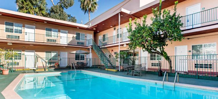 梅尔罗斯大道附近罗德威酒店(Rodeway Inn Near Melrose Ave)图片