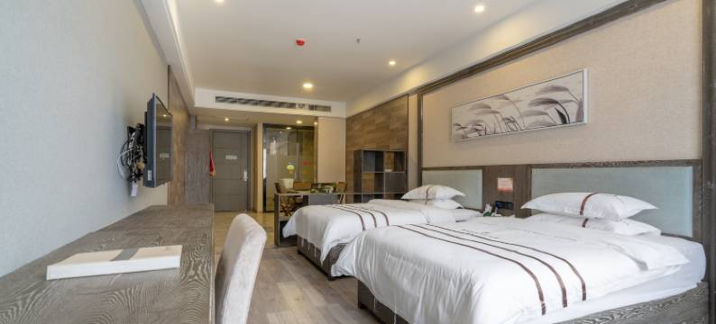 安顺梧桐温泉养生酒店(西秀区安顺西站店)图片