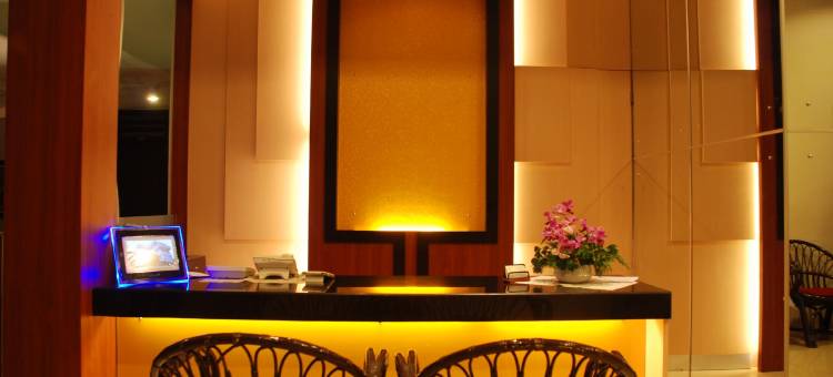 米纳哈萨酒店(Hotel Minahasa)图片