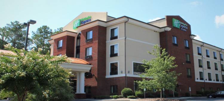 智选假日套房酒店罗金厄姆(Holiday Inn Express & Suites Rockingham)图片