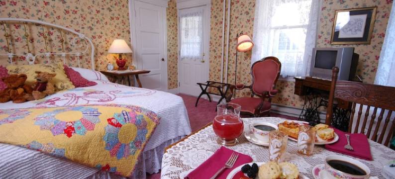 主街道庄园酒店(Main Street Manor)图片