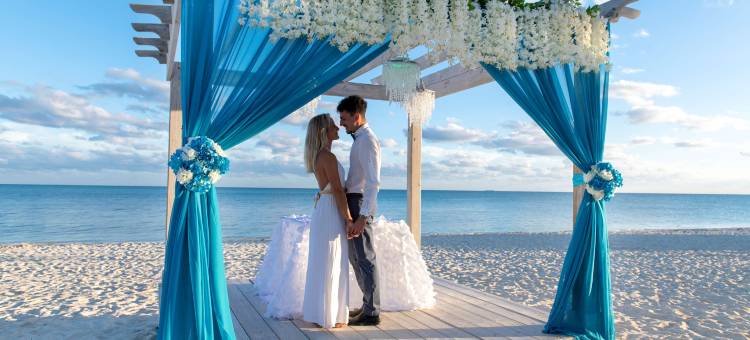 韦瓦福尔图娜全包度假村，温德姆Trademark精选(Viva Fortuna Beach by Wyndham, A Trademark All Inclusive)图片