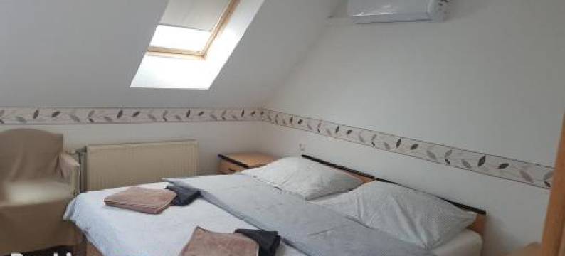 畔兹奥角屋酒店(The Corner House Panzio)图片