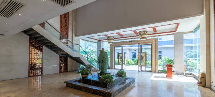 宁明花山温泉国际酒店图片