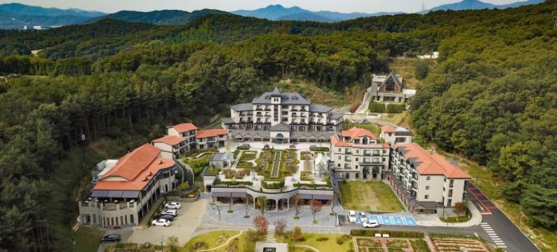 伊顿天堂酒店(Eden Paradise Hotel)图片