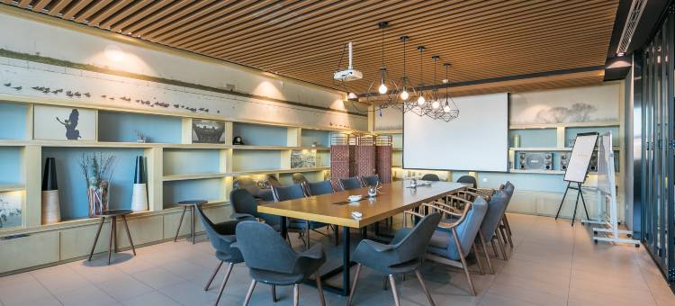 天津滨海二大街亚朵酒店图片