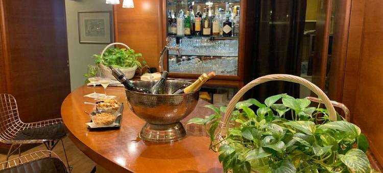 卡尔顿酒店(Hotel Carlton)图片