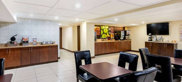 奥沙瓦拉昆塔温德姆套房酒店(La Quinta Inn & Suites by Wyndham Oshawa)图片