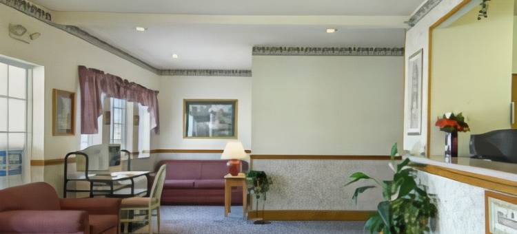 普拉特城堪萨斯城区温德姆速8酒店(Super 8 by Wyndham Platte City/KCI Airport North)图片