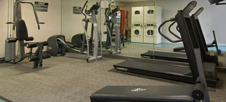 纽波特纽斯市中心奥斯特尔角温德姆戴斯酒店(Days Inn by Wyndham Newport News City Center Oyster Point)图片