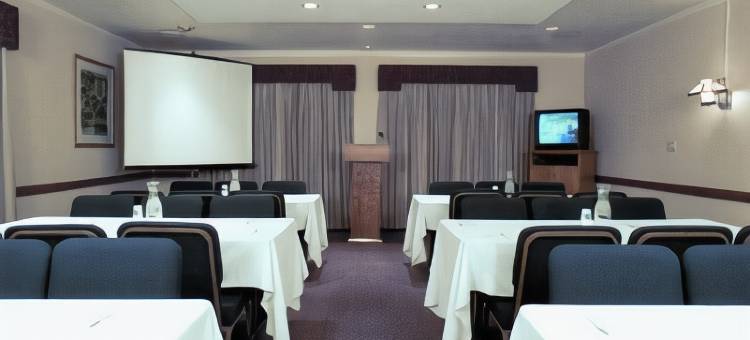 山麓丘陵贝斯特韦斯特酒店(Best Western Foothills Inn)图片