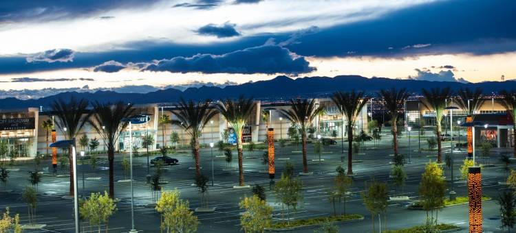 拉斯维加斯红岩拉昆塔温德姆套房酒店(La Quinta Inn & Suites by Wyndham Las Vegas Red Rock)图片
