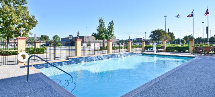 北休斯顿贝斯特韦斯特优质套房酒店(Best Western Plus North Houston Inn  Suites)图片