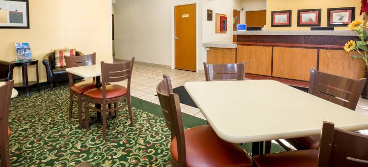 贝斯特韦斯特科科莫酒店(Best Western Kokomo Hotel)图片