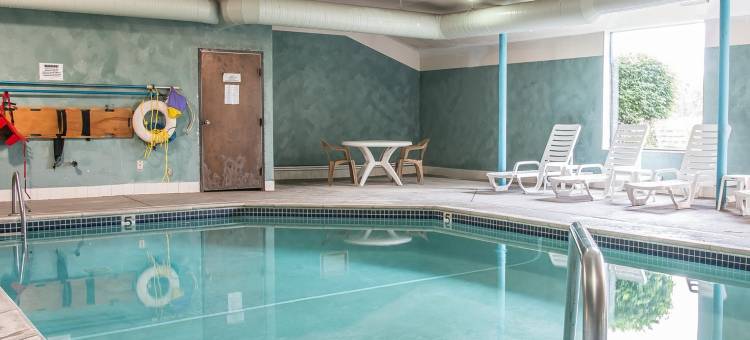 贝尔维尔机场区呗盟套房酒店(Baymont by Wyndham Belleville Airport Area)图片