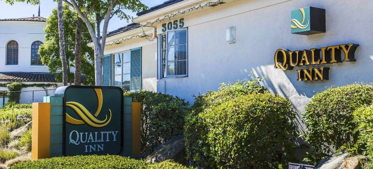 圣巴巴拉品质酒店(Quality Inn Santa Barbara)图片
