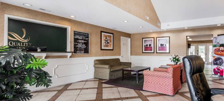 阿拉伯高速公路231号凯艺酒店(Quality Inn Arab Hwy 231)图片