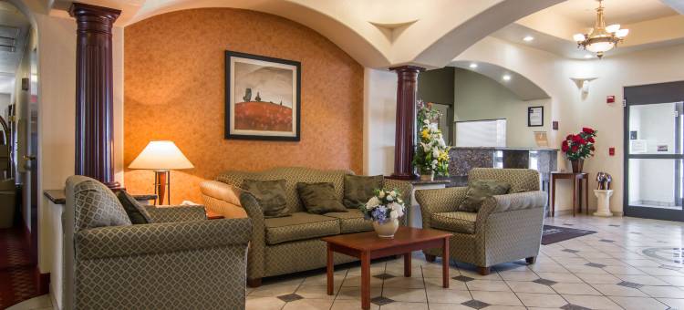 威德福南凯隆套房酒店(Clarion Inn & Suites Weatherford South)图片