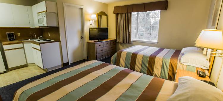 威尔明顿郊区开放式客房酒店(Suburban Studios of Wilmington)图片