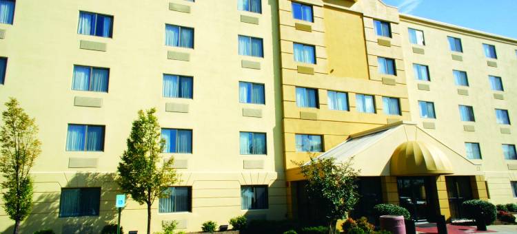 巴尔的摩I机场拉昆塔温德姆套房酒店(La Quinta Inn & Suites by Wyndham Baltimore BWI Airport)图片