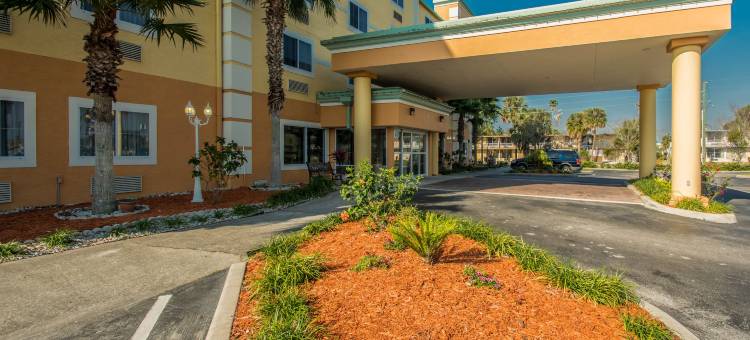 基西米-南布埃纳文图拉湖舒适酒店(Comfort Inn Kissimmee-Lake Buena Vista South)图片