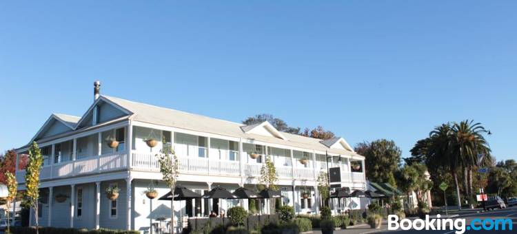 白天鹅酒店(The White Swan Hotel)图片
