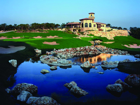 拉卡提亚水疗度假村