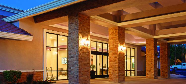 波莫纳拉昆塔温德姆酒店套房(La Quinta by Wyndham Pomona)图片