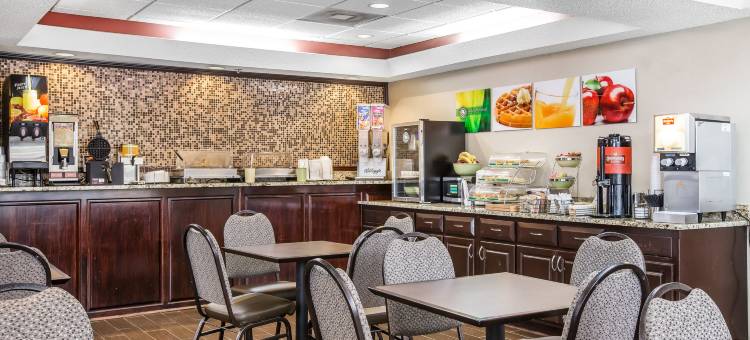 斯皮德威格里芬美国19号公路酒店及套房(Speedway Inn & Suites Griffin US 19)图片