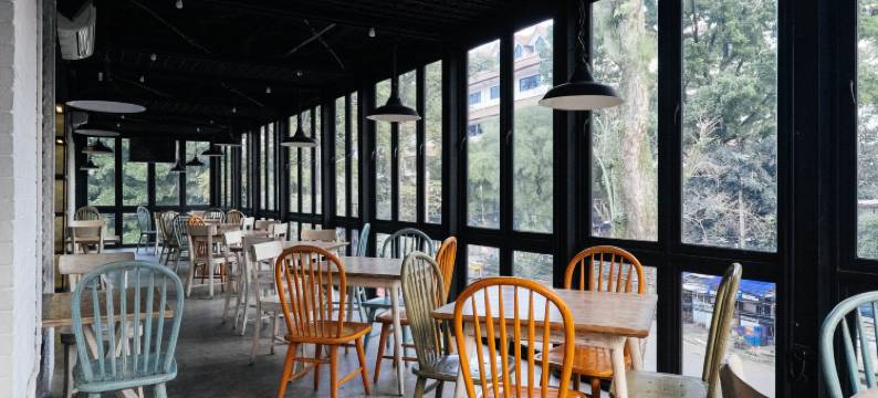 那敏达戈酒店(Namin Dago Hotel)图片