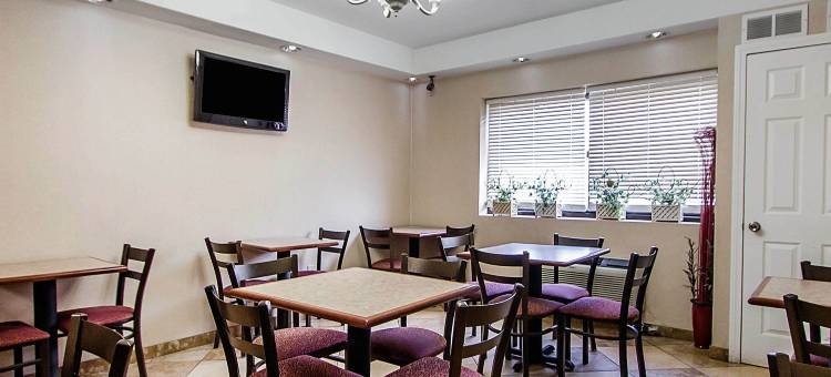 克伦威尔-米德顿凯艺酒店(Quality Inn Cromwell - Middletown)图片