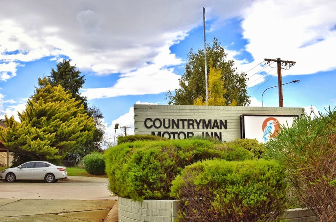 Country Comfort Cowra Countryman Motor Inn Hotel Reviews And