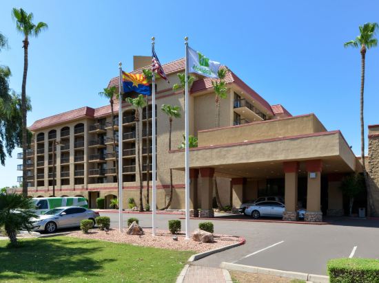 Hotels Near Mesa Airport, AZ (AZA-Phoenix - Mesa Gateway): Book Hotels