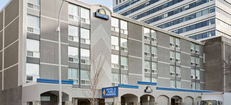 埃德蒙顿市区戴斯酒店(Days Inn by Wyndham Edmonton Downtown)图片