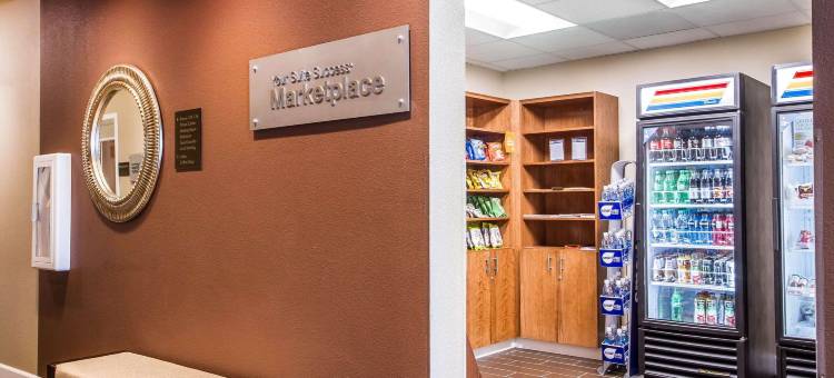 伍德兰德舒适套房酒店- 萨克拉门托机场(Comfort Suites Woodland - Sacramento Airport)图片