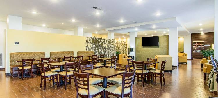 西部-近医疗中心舒眠套房酒店(Sleep Inn & Suites West-Near Medical Center)图片