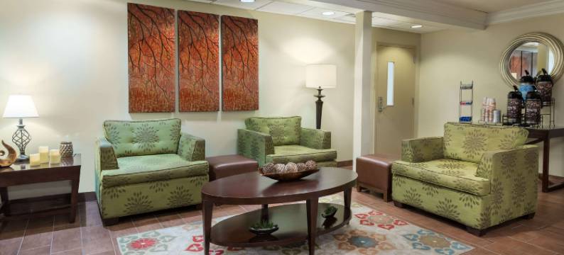 费耶特维尔自由堡附近舒适酒店(Comfort Inn Fayetteville Near Fort Bragg)图片