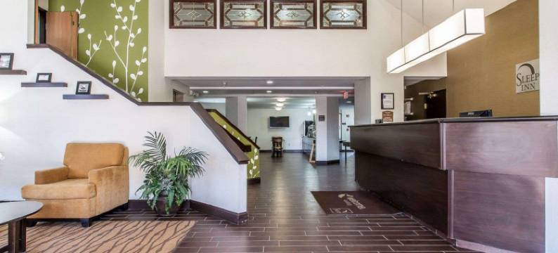 I-90 及阿什塔比拉区舒眠套房酒店(Sleep Inn & Suites Near I-90 and Ashtabula)图片