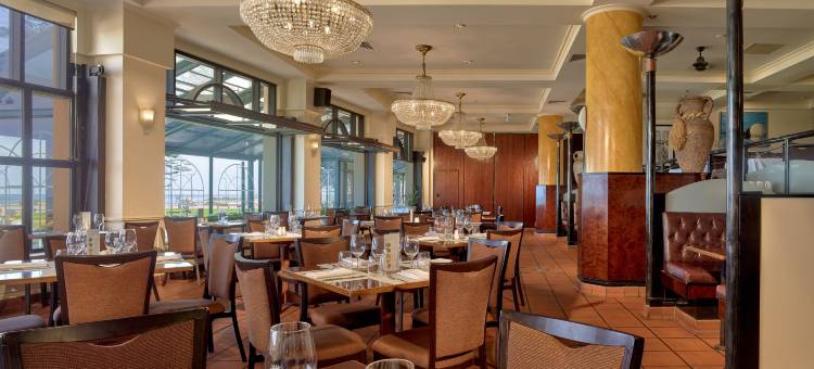 阿德莱德斯坦福格兰德酒店(Stamford Grand Adelaide)图片