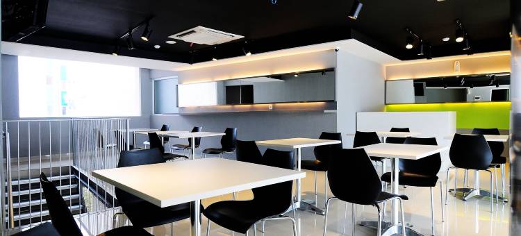 斯威夫特艾尔帕勒斯机场酒店(Swift Inn Aeropolis Airport)图片