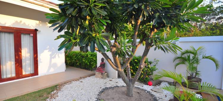 华欣锡瓦泳池别墅酒店(Thiwa Pool Villa Hua Hin)图片