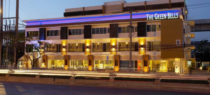 绿钟新佛丕酒店(The Green Bells Hotel)(The Green Bells Residence)图片