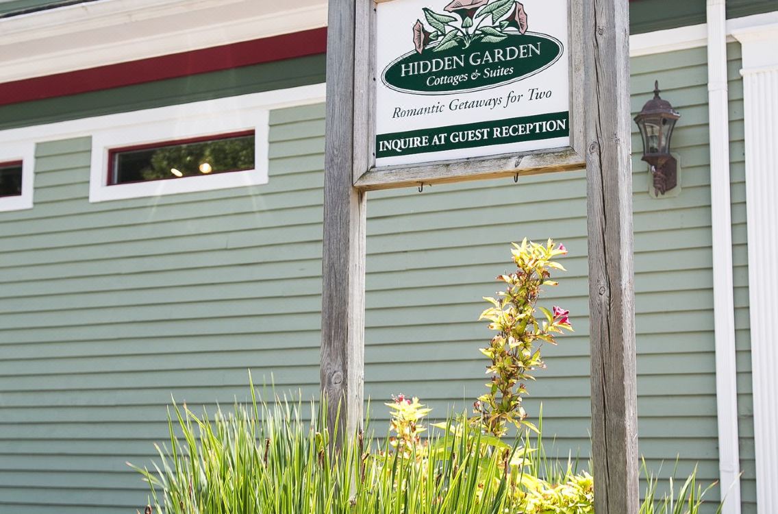Hidden Garden Cottages Suites Hotel Reviews And Room Rates
