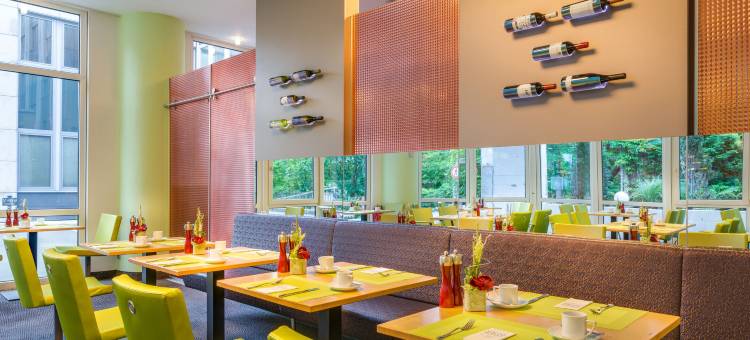 纽伦堡市沃德赛诺维娜酒店(Novina Hotel Woehrdersee Nuernberg City)图片