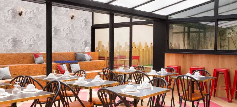 巴黎伊西莱穆利诺伊兹酒店(Hotel Izzy)图片